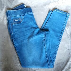 Nine West women's skinny jeans, size 6